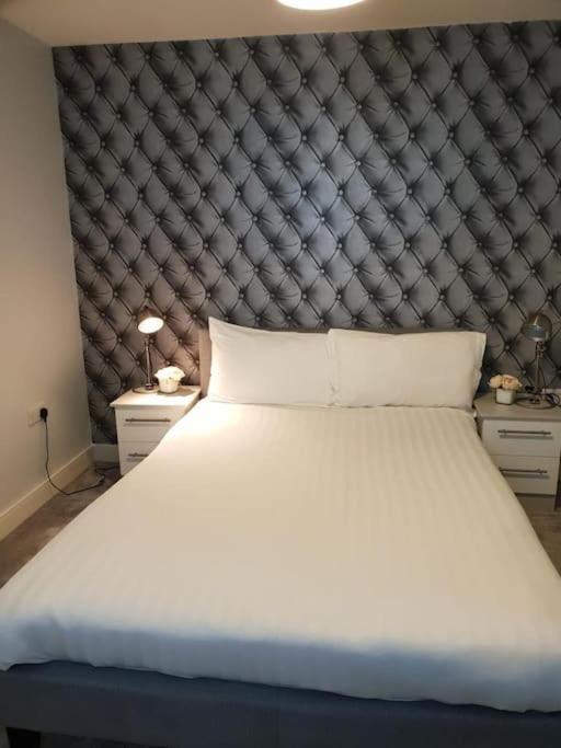 Luxury 9Ine Beautiful Bull Ring Apartment Free Parking Birmingham Eksteriør billede
