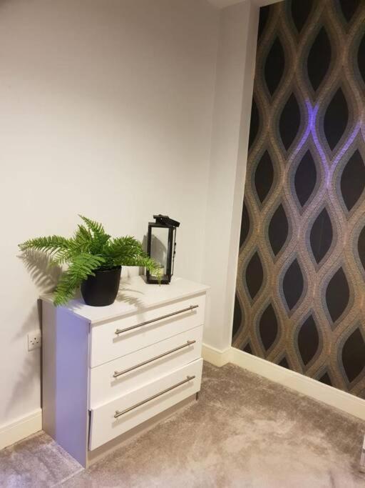 Luxury 9Ine Beautiful Bull Ring Apartment Free Parking Birmingham Eksteriør billede