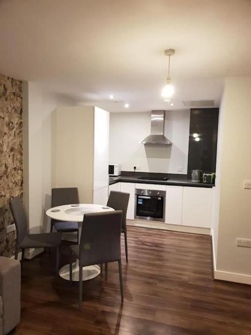 Luxury 9Ine Beautiful Bull Ring Apartment Free Parking Birmingham Eksteriør billede