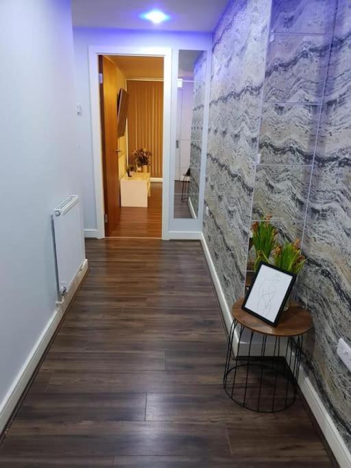 Luxury 9Ine Beautiful Bull Ring Apartment Free Parking Birmingham Eksteriør billede