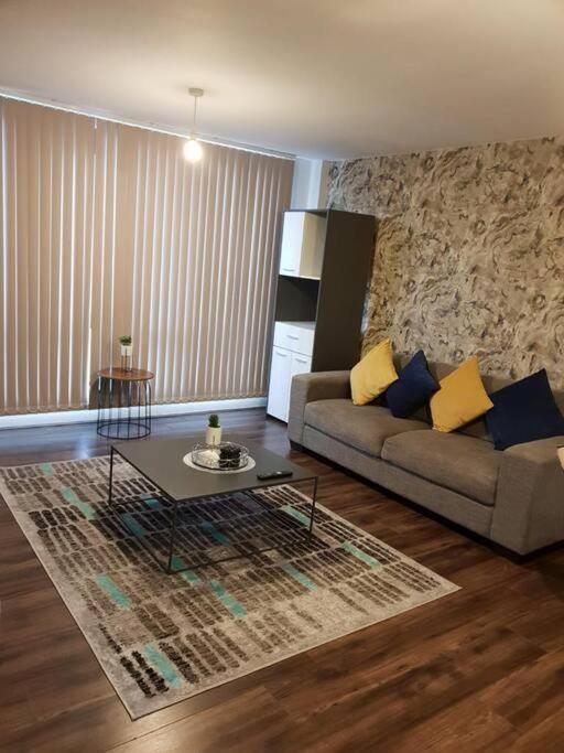 Luxury 9Ine Beautiful Bull Ring Apartment Free Parking Birmingham Eksteriør billede