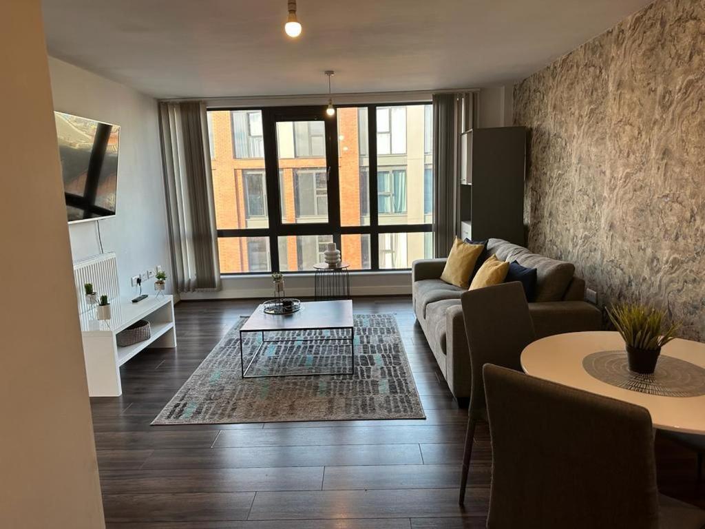 Luxury 9Ine Beautiful Bull Ring Apartment Free Parking Birmingham Eksteriør billede